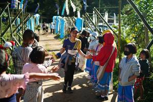 BIB: 1360
                            <button type="button" onclick="openModal(19072535)" class="btn btn-primary btn-sm float-right btn-popup" data-toggle="modal" data-target=".modal-high-quality">
                        <i class="fas fa-shopping-cart"></i> Add to Cart
                    </button>
                                            <button type="button" onclick="isThisMe(19072535, true)" class="btn btn-success btn-sm float-right btn-popup btn-isme hidden" data-toggle="tooltip" data-placement="bottom" title="นี่คือรูปของคุณใช่ไหม คลิกที่นี่เพื่อเอาเข้าอัลบั้ม">
                        <i class="fas fa-plus"></i> Add to album
                    </button>
                    <button type="button" onclick="isThisMe(19072535, false)" class="btn btn-warning btn-sm float-right btn-popup btn-isnotme hidden">
                        <i class="fas fa-ban"></i> Remove from album
                    </button>